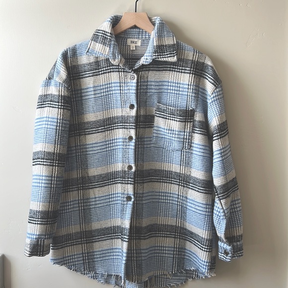 BKE Shacket - Picture 1 of 5